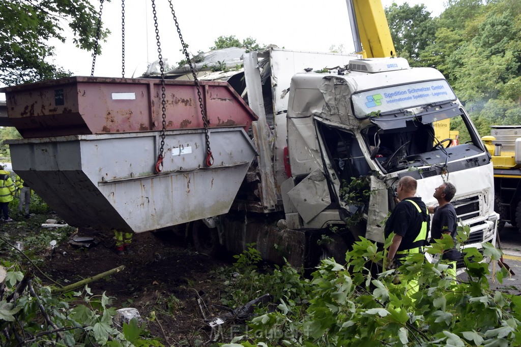 Schwerer VU A 3 Rich Oberhausen Hoehe AK Leverkusen P690.JPG - Miklos Laubert